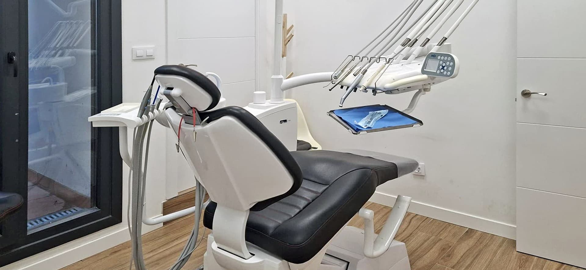Descubre las instalaciones de Redondela Dental